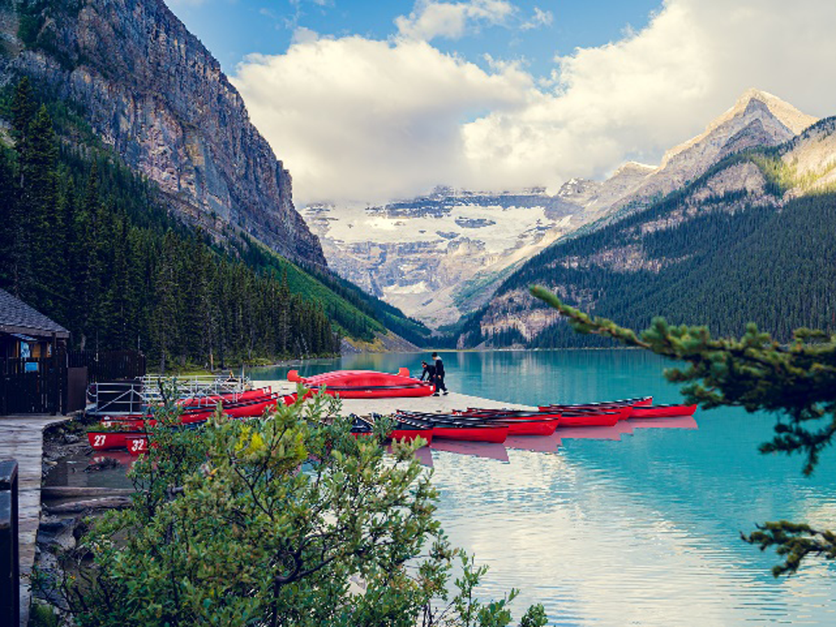 Banff, Alberta, Canada: Canoes on Lake Louise